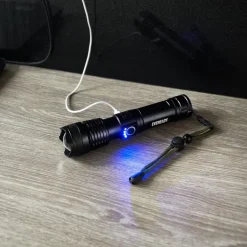 Lampe torche rechargeable