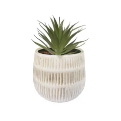 Plante artificielle en pot